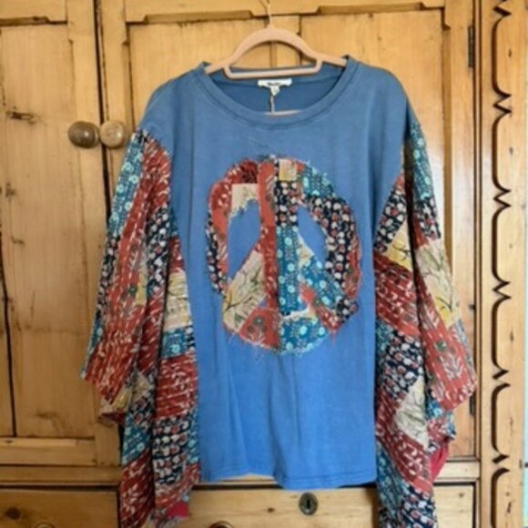 BLUE VELVET PATCHWORK PEACE SIGN PONCHO TOP NWT - Picture 6 of 9